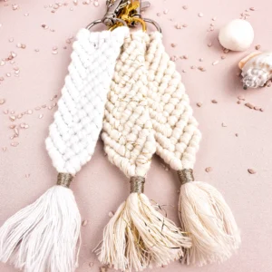 STRATÓS MINI - Porte clef en macramé (3)